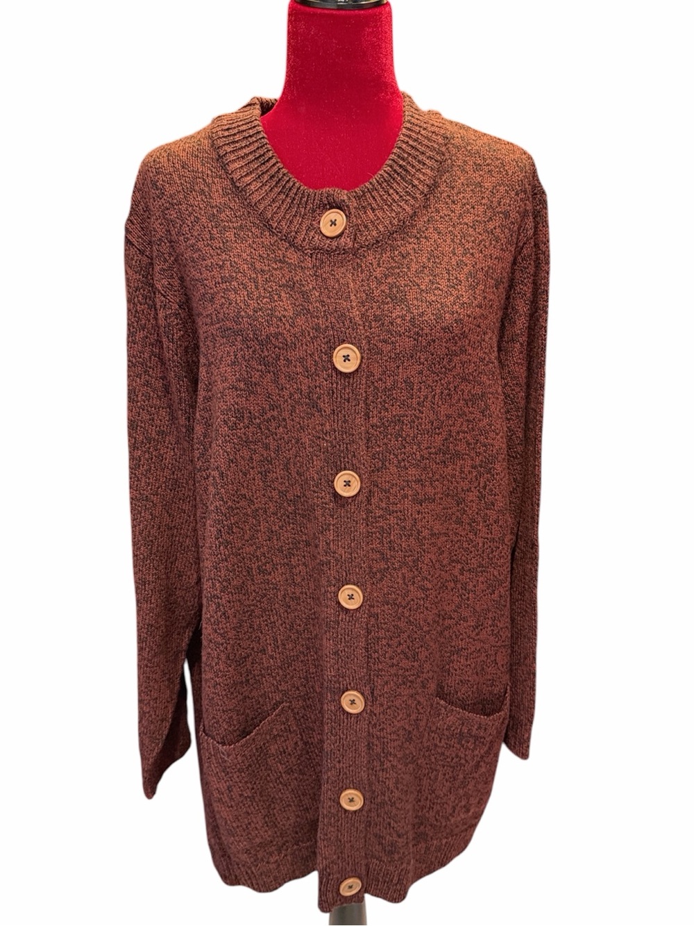 #763. Burgundy knit cardigan with pockets. 3x